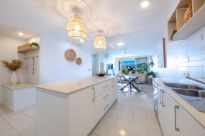 Sea-La-vie Whitsunday Ocean views & Pool views